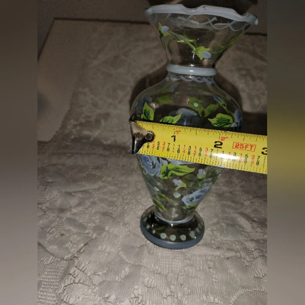Tracey Porter handpainted glass vase. Vintage collectable blue flowers - Picture 7 of 7